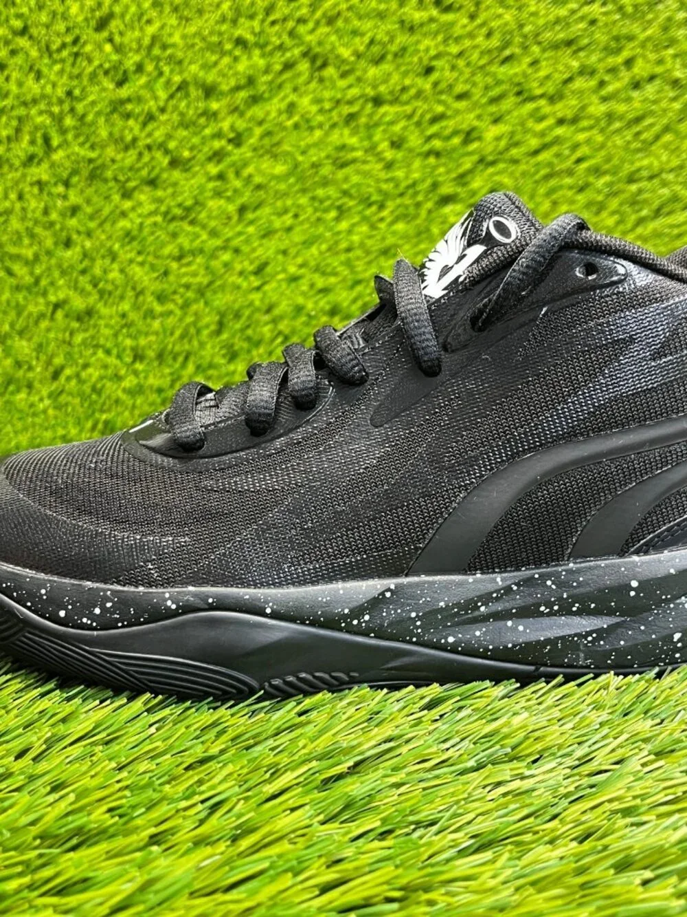 Puma LaMelo Ball MB.02‎ Oreo Boys Size 5.5Y Black Basketball Shoes Sneakers